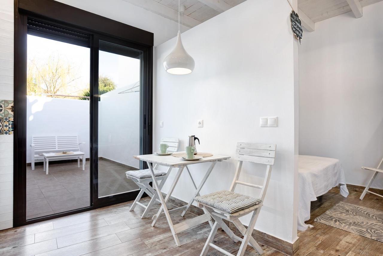 Estudio Marta โกนิล เด ลาฟรอนเตรา ภายนอก รูปภาพ